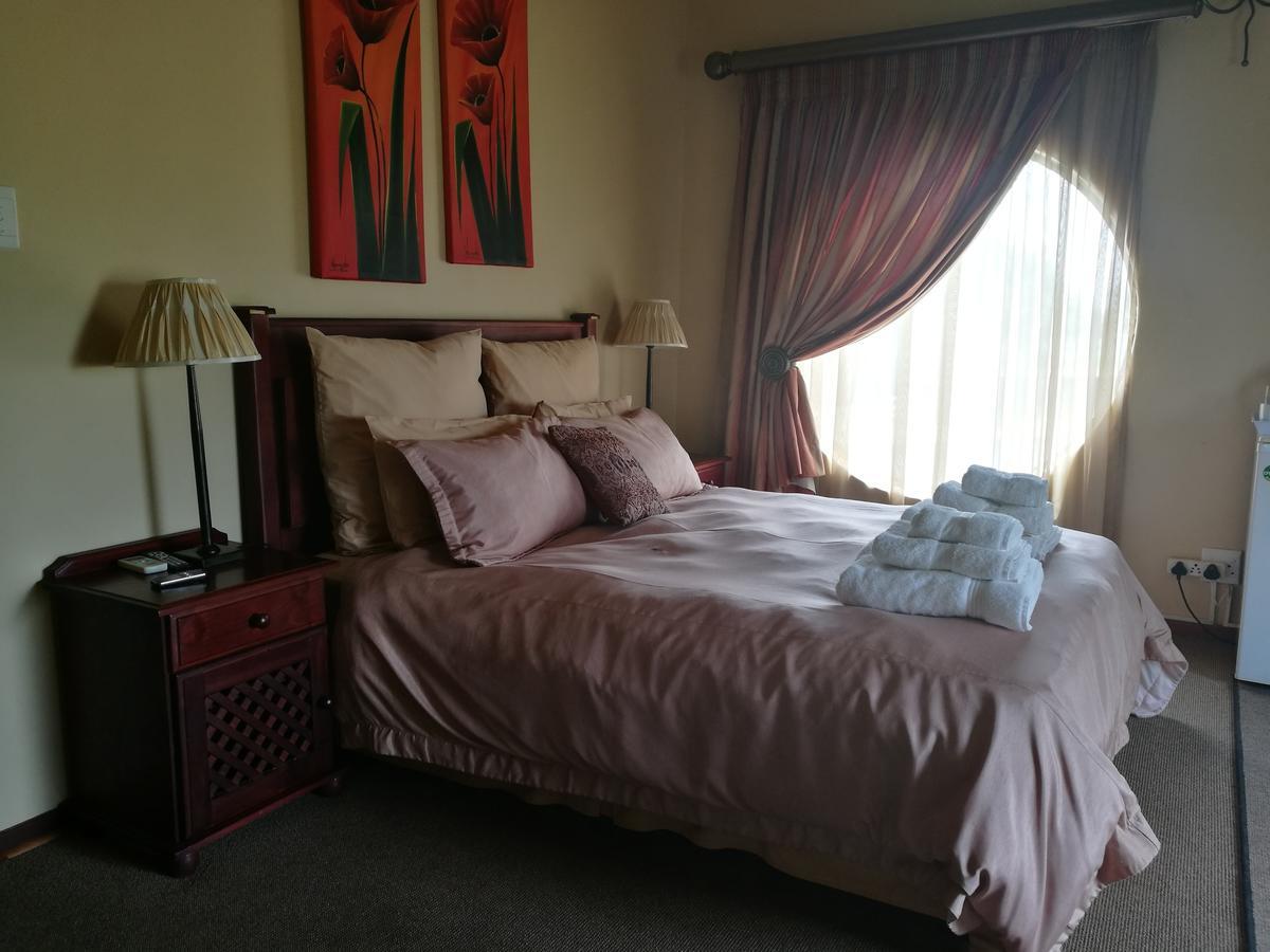 Krige Lodge B&B Bloemfontein Esterno foto